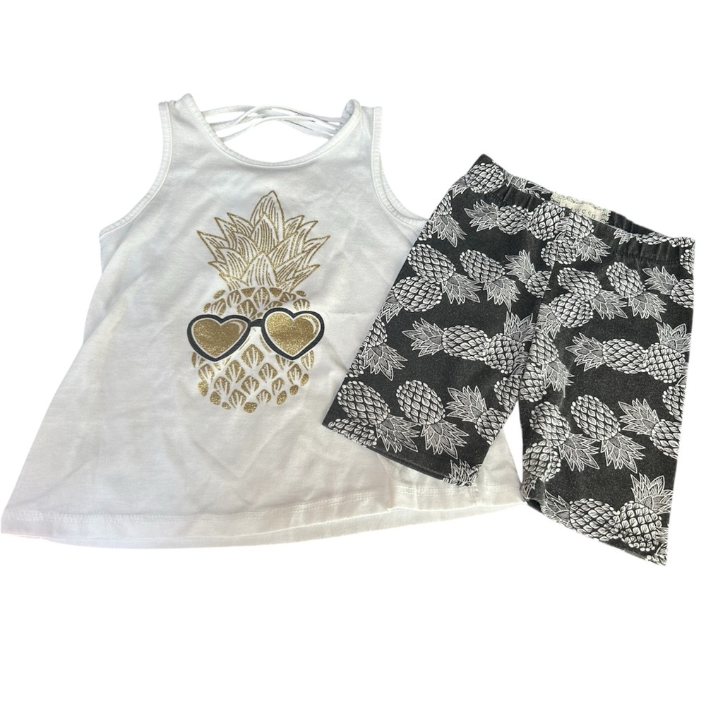 btween White and Black Pineapple Tank Top
